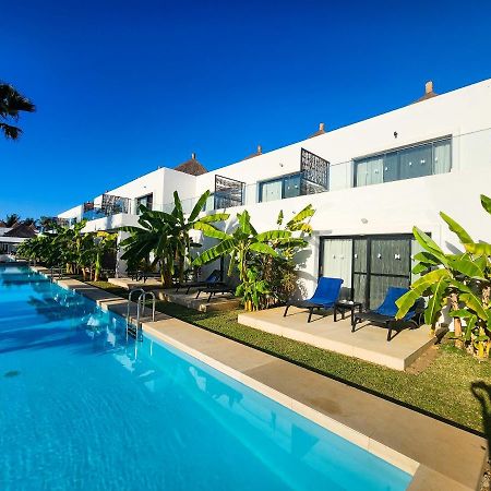 Kalimba Beach Resort (Adults Only) Kotu Exterior photo