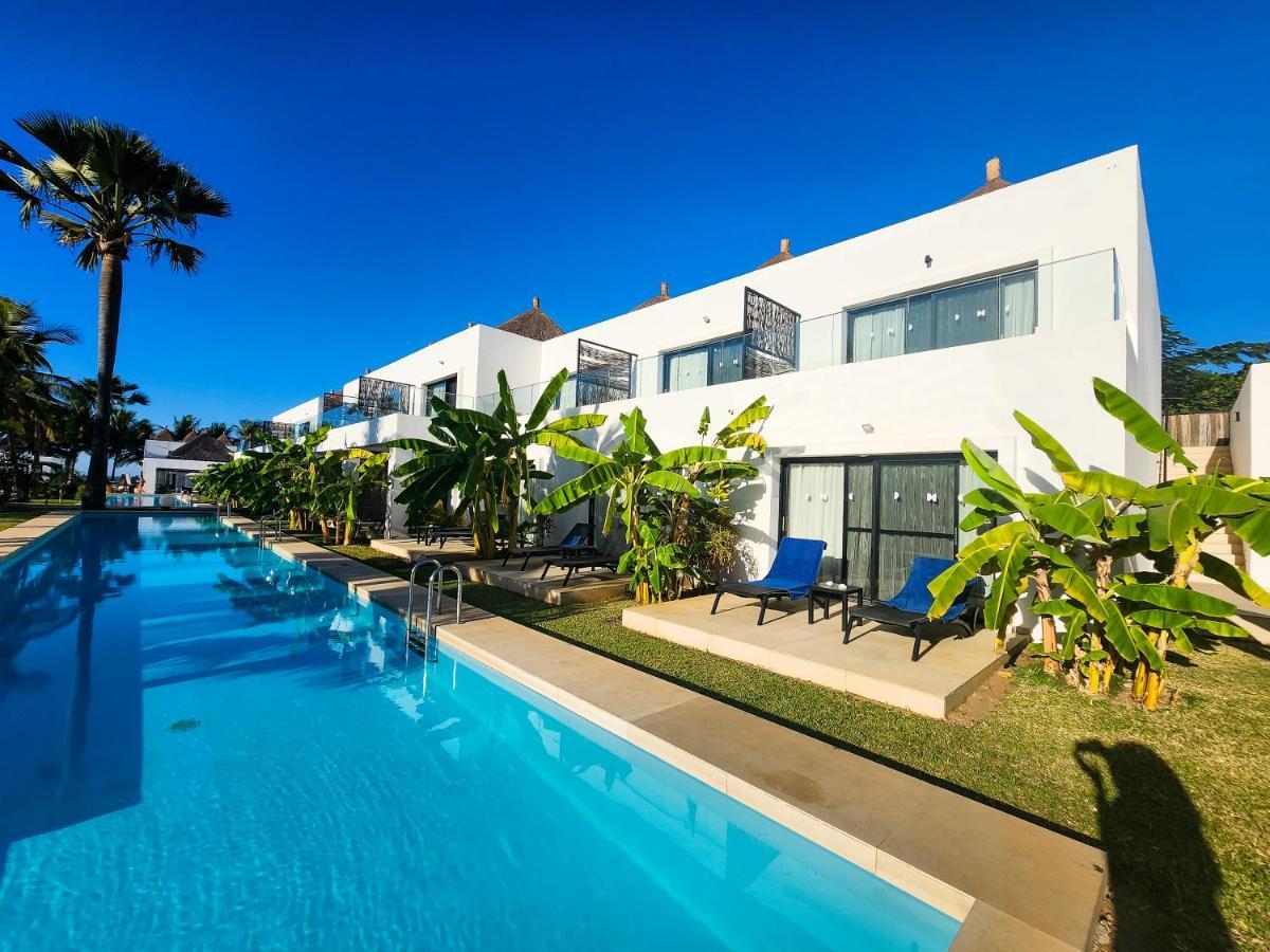 Kalimba Beach Resort (Adults Only) Kotu Exterior photo